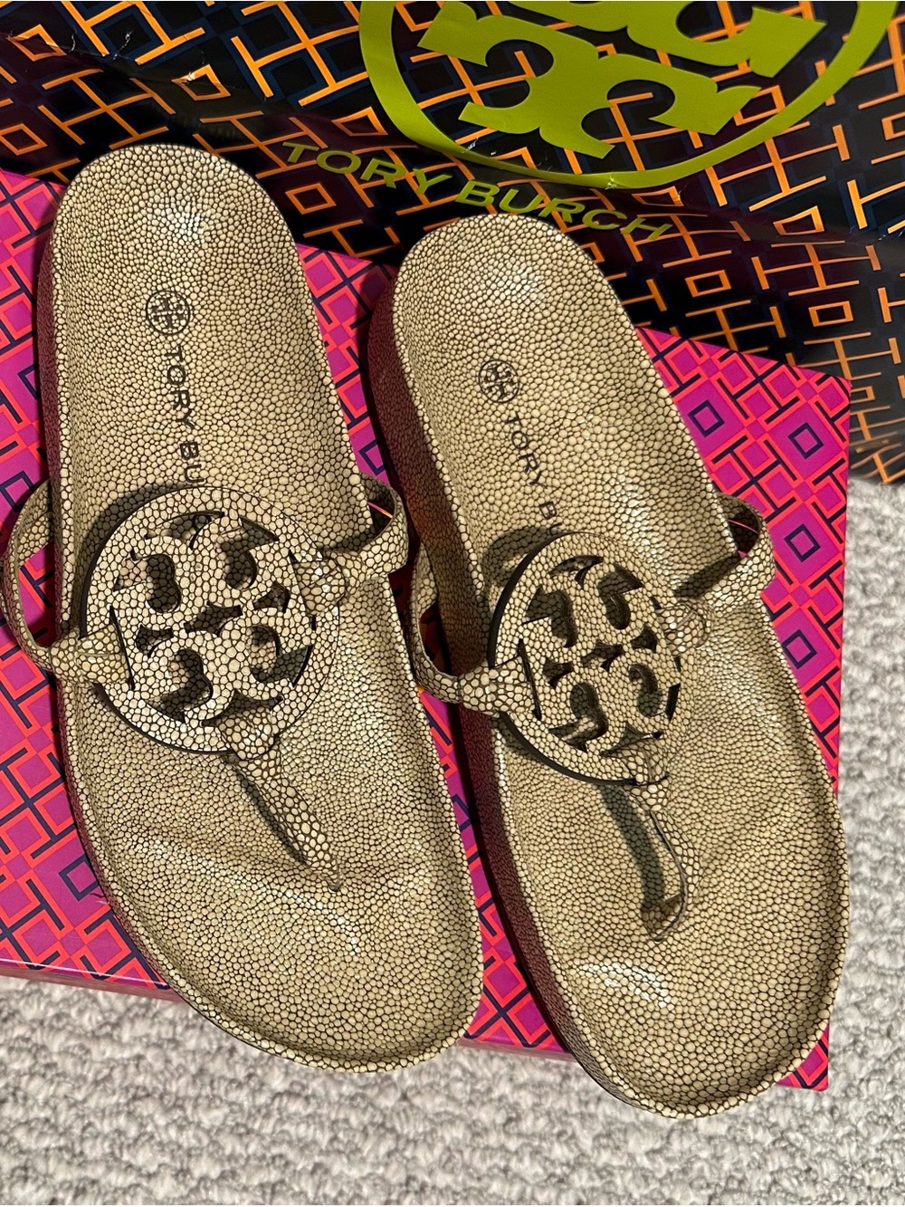 Tory Burch cloud Miller Thong Sandals - Women's size 7 new
